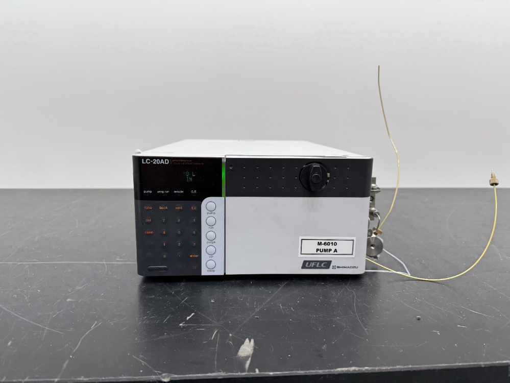 Image of Shimadzu LC-20AD Prominence Liquid Chromatograph